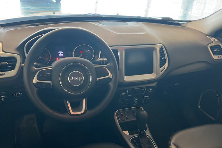 Used Jeep Compass 2019 220T Automatic Enjoyment Version