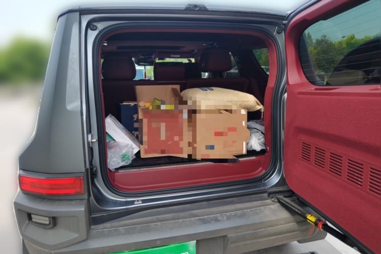 Used Tank 700 New Energy 2024 Hi4-T Extreme Edition Trunk