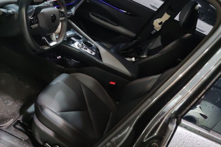 Used CHANGAN UNI-V 2022 1.5T Smart Navigation Version Left Front Seat