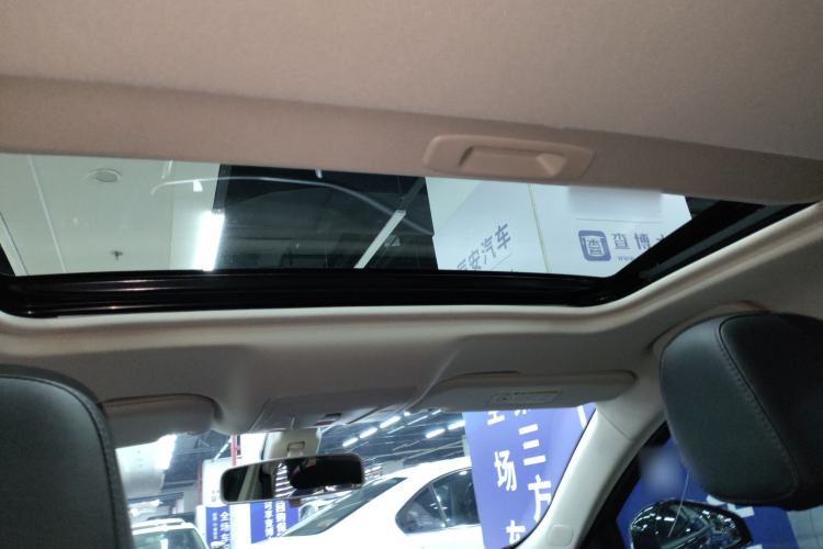 Used Hongqi H5 2022 Classic Model Facelift 1.5T DCT Qiyun Edition Headliner