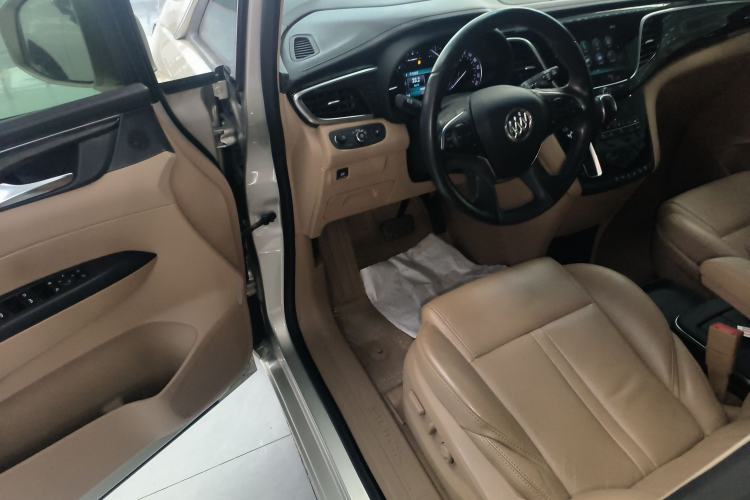 Used Buick GL8 2017 ES 28T Luxury Model China V Standard
