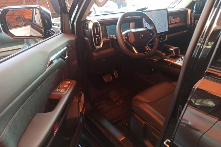 Used JETOUR Traveler 2023 2.0T All-Wheel-Drive Crosser