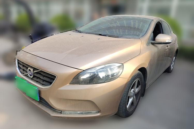 Used Volvo V40 2013 2.0T ZhiShang Version