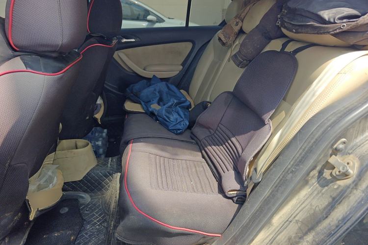 Used Volkswagen Lavida 2011 1.6L Manual - Premium Edition Left Rear Seat