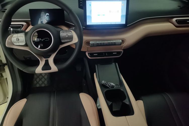 Used BYD Seagull 2025 305km Active Version Center Console