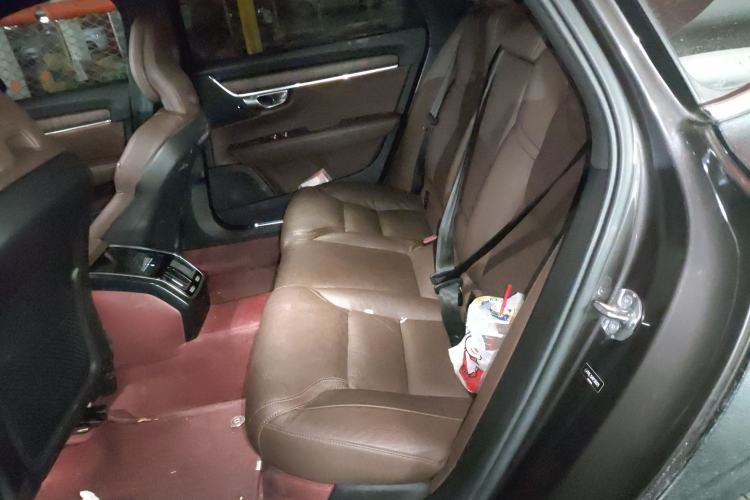 Used Volvo S90 2024 B5 Zhiyuan Luxury Edition