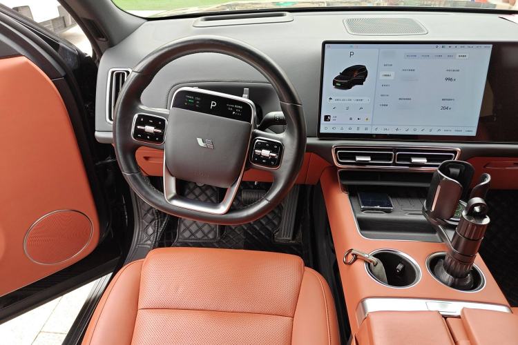 Used Li Auto L9 2022 Max model
