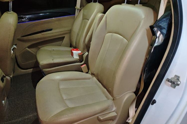 Used Baojun 730 2016 1.5T Manual Luxury Edition 7 Seats
