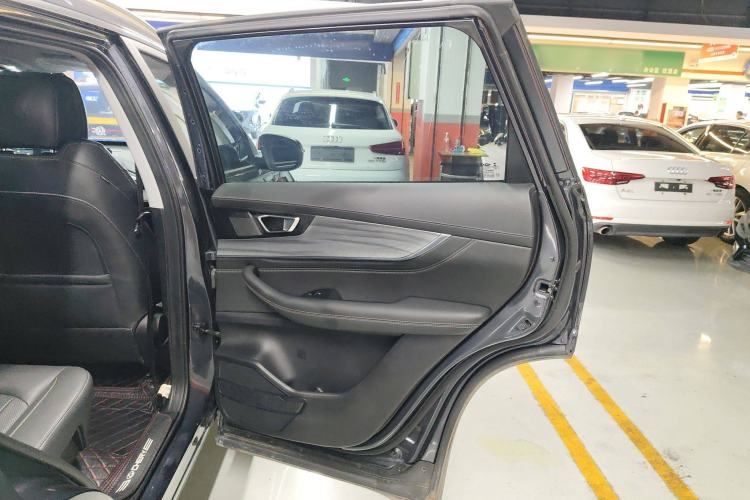 Used Chery Tiggo 8 PLUS 2022 Kunpeng Edition 390TGDI DCT Passion Plus