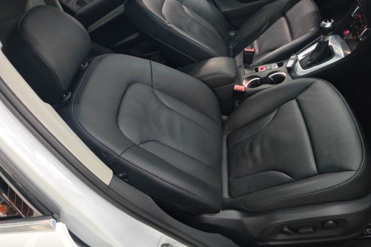 Used Audi Q3 2015 35 TFSI quattro Technology Edition
