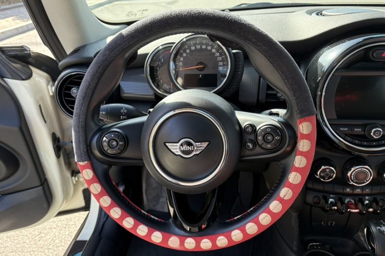 Used MINI MINI 2014 1.5T COOPER Fun