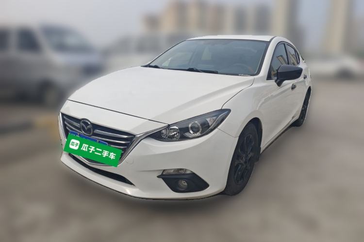 Used Mazda 3 Axela 2016 Sedan 1.5L Automatic Comfort Model