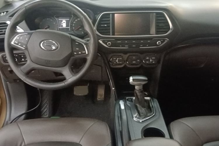 Used GAC Trumpchi GS4 2015 200T G-DCT Luxury Edition Center Console