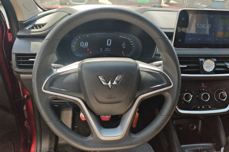 Used Wuling Hongguang S3 2019 Automatic Clutch Version 1.5L Manual Comfort Model China V Standard