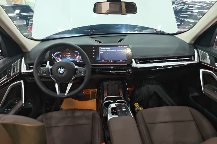 Used BMW X1 2023 sDrive25Li X Design Package Center Console