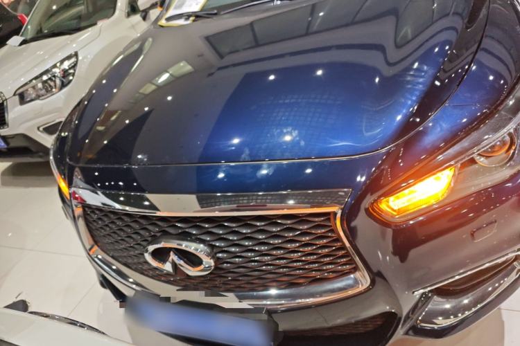 Used Infiniti QX60 2016 2.5 S/C Hybrid Two-Wheel-Drive Excellence Edition China V Standard Front