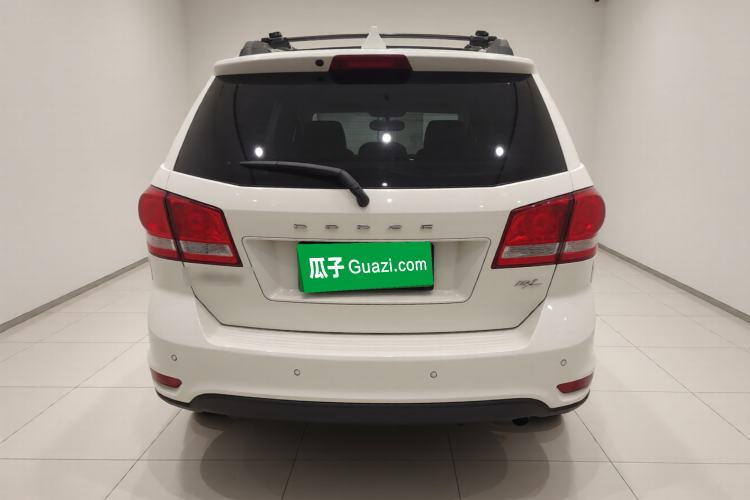 Used Dodge Journey 2013 2.4L Two-Wheel Drive Luxury Version Exterior 4