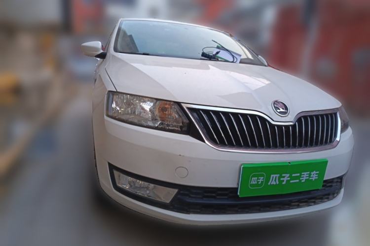 Used Skoda Rapid 2015 1.6L Manual Preferred Model
