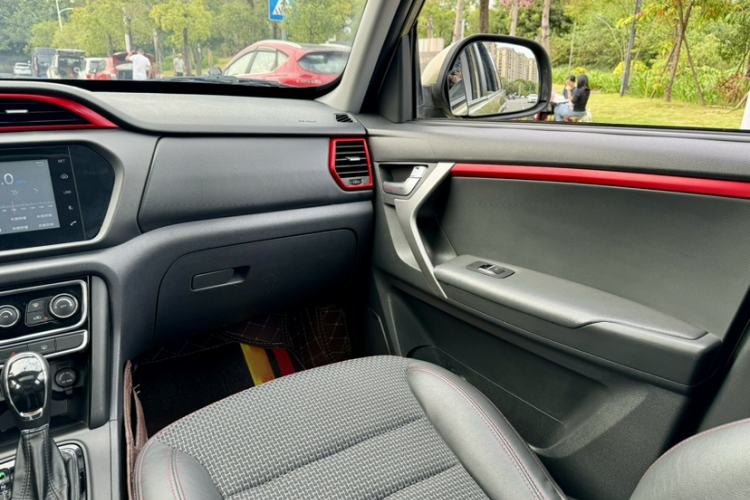 Used Chery Tiggo 3 2016 1.6L CVT ZhiShang Edition