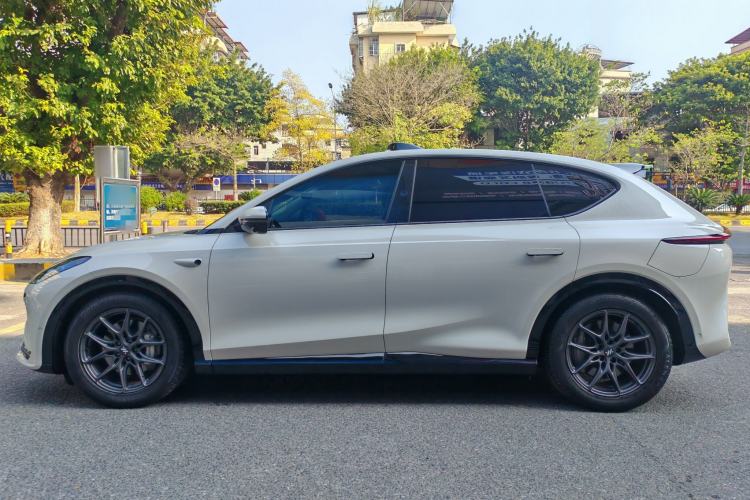 Used IM LS7 2024 90 kWh Max Elite Rear-Drive Version