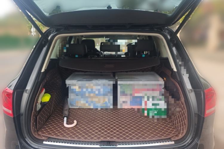 Used Volkswagen Touareg 2017 3.0 TSI Touareg Model Trunk