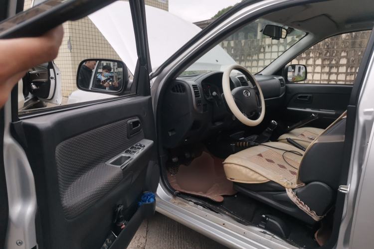 Used Great Wall Wingle 5 2016 2.8T Two-Wheel-Drive Entry-Level GW2.8TC Big Double-Cab GW2.8TC Driver Seat