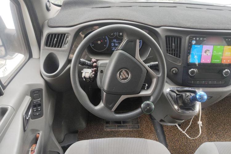 Used Foton Toano 2015 2.8T Commercial Version Short Wheelbase ISF2.8
