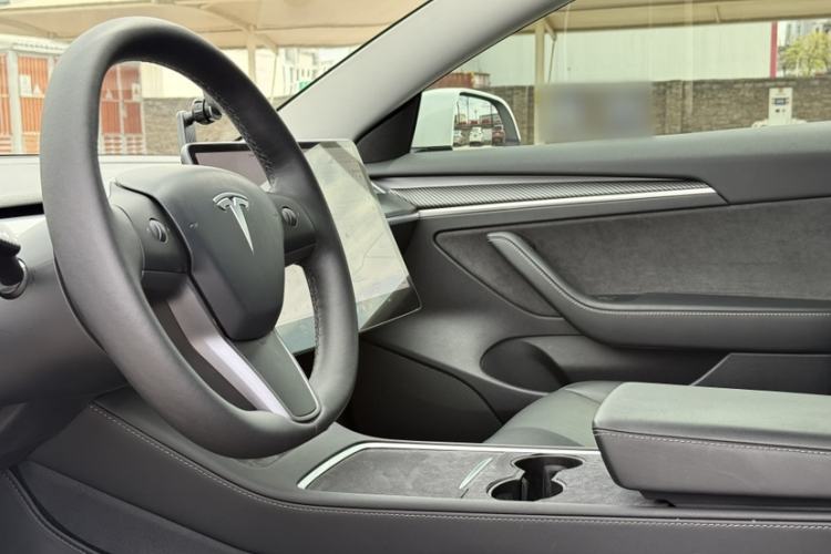 Used Tesla Model 3 2022 Rear-Wheel-Drive Version Exterior 5