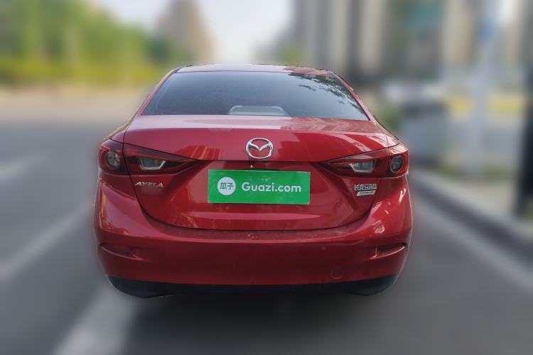 Used Mazda 3 Axela 2016 Sedan 1.5L Automatic Luxury Model