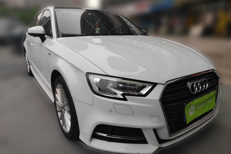 Used Audi A3 2017 Sportback 35 TFSI Fashion Model Front Right 45 Deg