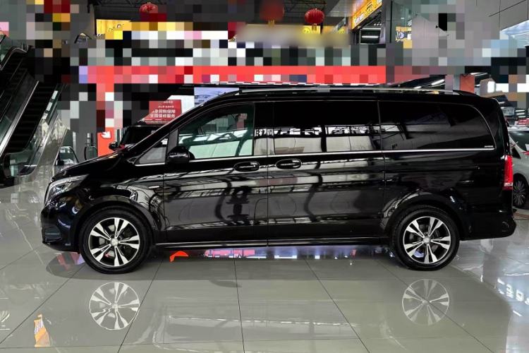 Used Mercedes-Benz V-Class 2016 V 260 Prestige Edition
