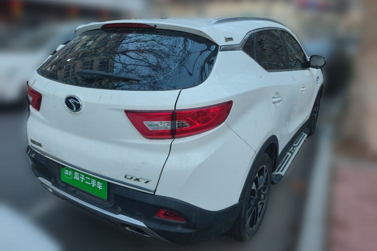 Used Soueast DX7 2017 1.5T Automatic White Rider Trim Rear Right 45 Deg