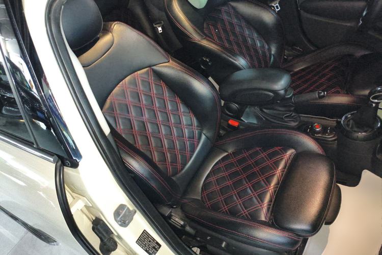 Used MINI 2015 1.5T COOPER Fun Five-Door Edition
