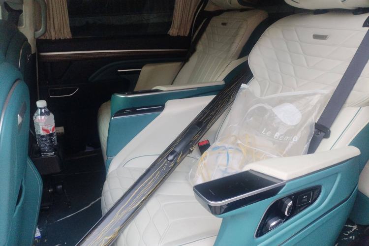 Used GAC Trumpchi M8 2021 Lingxiu Series 390T Deluxe Edition
