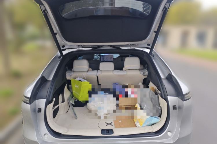 Used XPeng G6 2023 700 Four-Wheel Drive Performance Max
