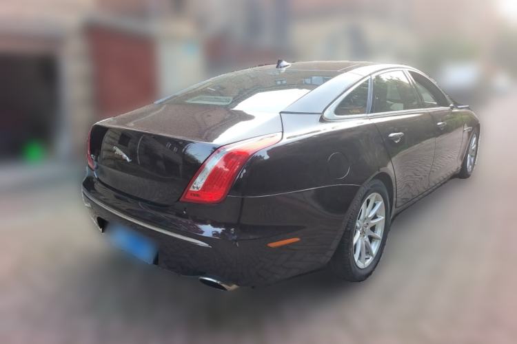 Used Jaguar XJ 2013 XJL 2.0T Elegance Business Edition
