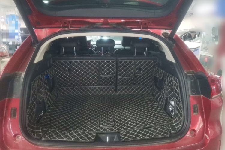 Used Wey VV5 2017 2.0T Ultra-Luxury Version Trunk