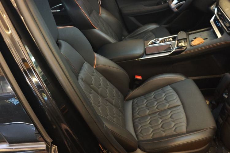 Used CHANGAN UNI-T 2022 1.5T Sport Edition Premium Version Right Front Seat