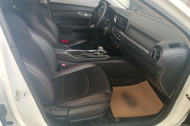 Used Kia K3 2023 1.5L CVT Comfort Edition
