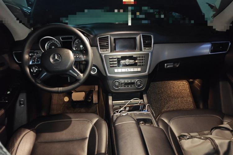 Used Mercedes-Benz M-Class 2014 ML 320 4MATIC
