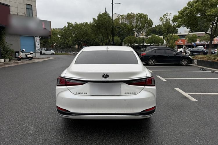 Used Lexus ES 2024 200 Premium Edition
