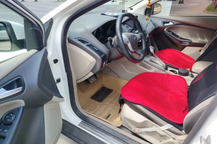 Used Ford Focus 2012 Sedan 1.6L Automatic Comfort Model