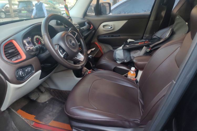 Used Jeep Renegade 2016 1.4T Automatic Jingneng Version+ Left Front Seat