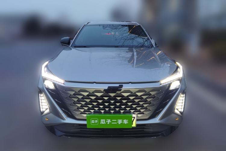 Used CHANGAN OSHAN Z6 New Energy 2023 ZhiDian iDD 150KM Flagship PLUS Smart Parking Edition Front