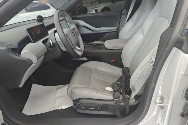 Used Nio ET5T 2024 75kWh Touring Left Front Seat