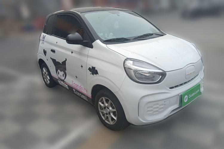Used Roewe Clever 2022 311km QiQi BoBo Edition Front Right 45 Deg