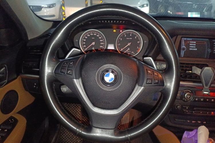 Used BMW X6 2014 xDrive35i Sport model
