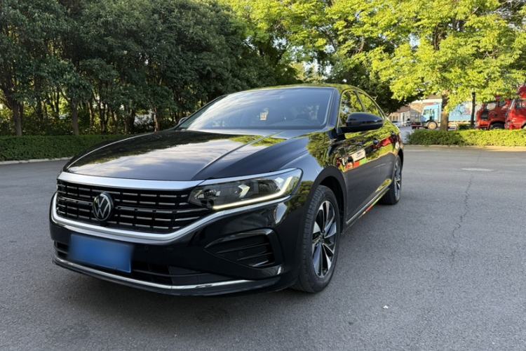 Used Volkswagen Passat 2022 330TSI Elite Edition Custom Version