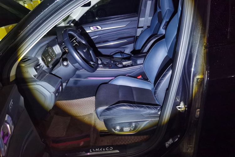 Used Lynk & Co 05 2022 2.0T Two-Wheel Drive Shine Halo
