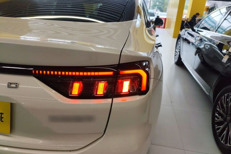 Used Ford Mondeo 2023 EcoBoost 245 Ultimate Model